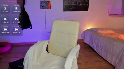 Snapshot of sky_nabi chatting on December 2, 7:10 am Nabi online show from December 2, 7:10 am