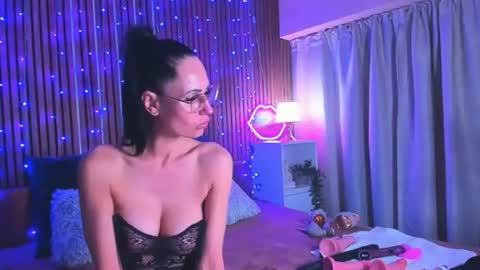 sky_sasha online show from June 12, 3:03 am