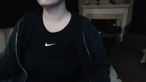 SKYLE   online show from April 22, 4:09 am