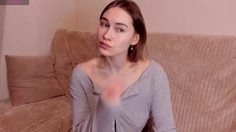 Alice online show from November 21, 3:14 pm