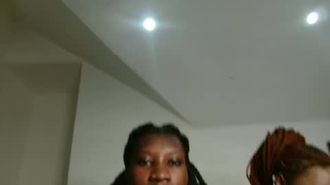 Pearl online show from October 20, 3:15 pm