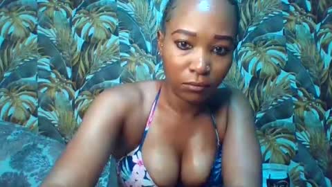Snapshot of slimy_baiby chatting on September 19, 9:52 am slimy_baiby online show from September 19, 9:52 am