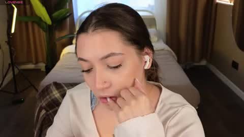 Emilia online show from June 11, 12:35 pm