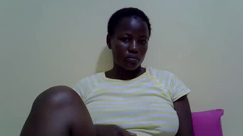 Snapshot of slutmeoutbb chatting on March 9, 4:38 am slutmeoutbb online show from March 9, 4:38 am