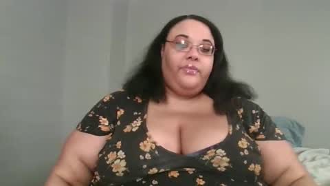 Jessica online show from April 22, 3:09 pm