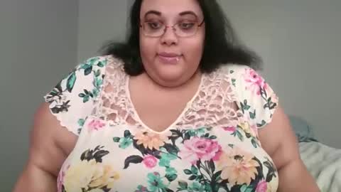 Jessica online show from April 24, 2:09 pm