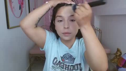 Mariana Torres online show from June 9, 1:10 pm