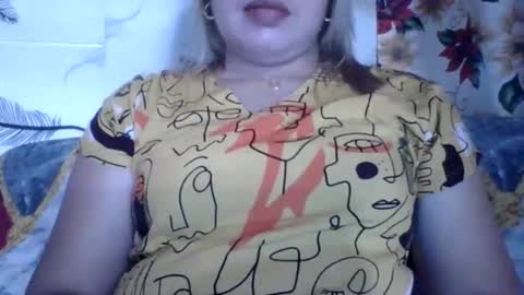 Lovewella online show from October 8, 7:46 am