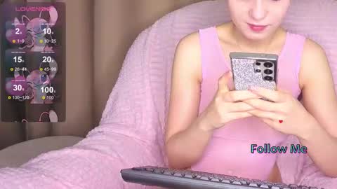 Bella online show from February 4, 2:14 am