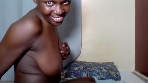 Snapshot of smilecuty chatting on February 20, 2:13 pm Nancy Akinyi Otieno online show from February 20, 2:13 pm