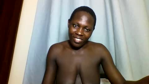 Snapshot of smilecuty chatting on October 13, 2:31 pm Nancy Akinyi Otieno online show from October 13, 2:31 pm