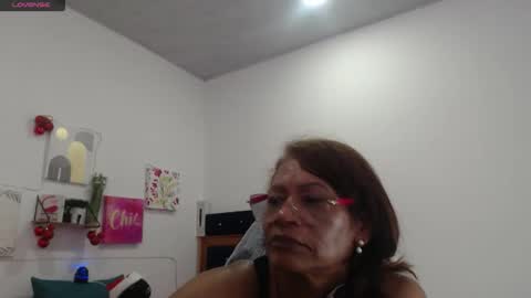 Smileth online show from December 19, 5:05 pm