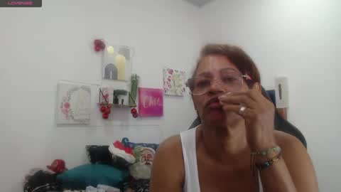 Smileth online show from January 5, 5:27 pm