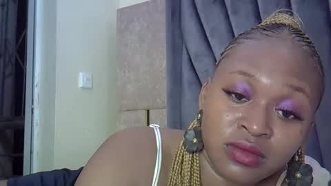 smiley_berry online show from September 20, 9:24 pm