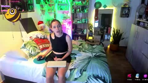 SmilingSalor online show from December 21, 11:41 pm