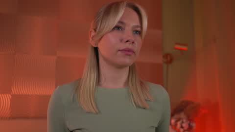 Candice Snow online show from December 29, 1:28 pm