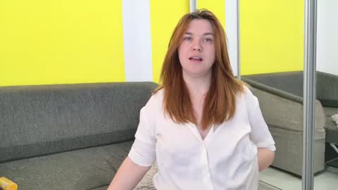 snowflakec online show from March 8, 9:18 pm