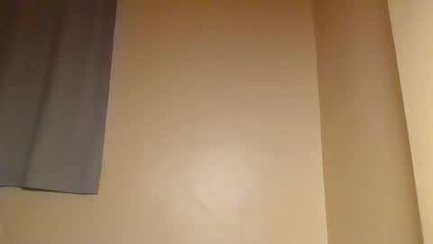 Snowie eyes online show from February 22, 1:01 pm