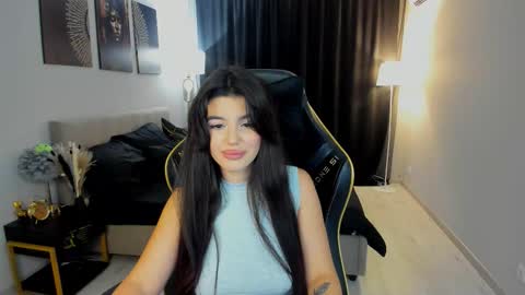 snowingwinter online show from September 19, 11:31 am