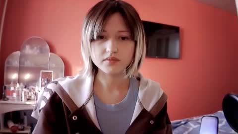 Anna online show from January 15, 8:20 am