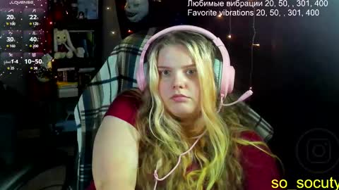 Snapshot of so_cute777 chatting on February 20, 12:08 am so cute777 online show from February 20, 12:08 am