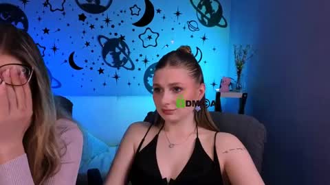 so_hot_rosalie online show from April 30, 8:57 pm