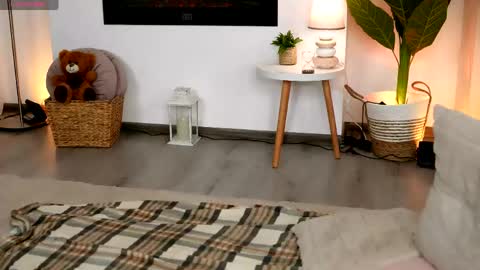 BabyDoll online show from June 5, 6:52 am