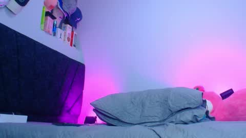 sooe online show from February 26, 3:16 am