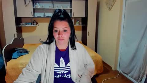 Soffy online show from April 27, 4:53 am