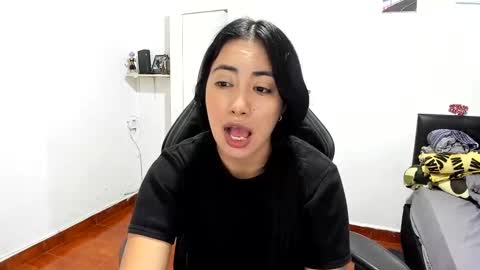 Evainked online show from January 13, 7:10 pm