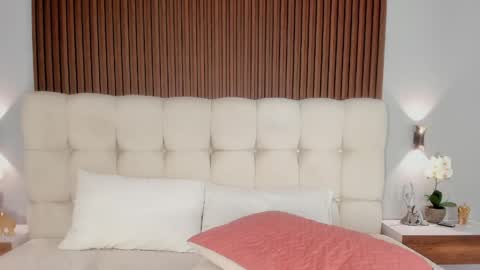 Sofia online show from April 16, 9:39 pm