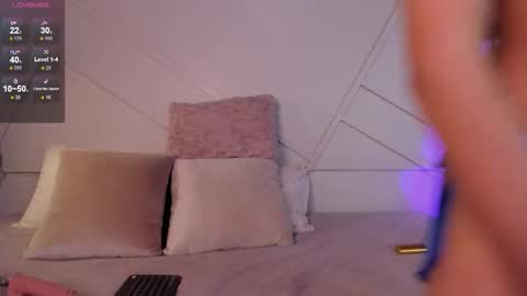 Sofi Vega online show from March 28, 11:32 am