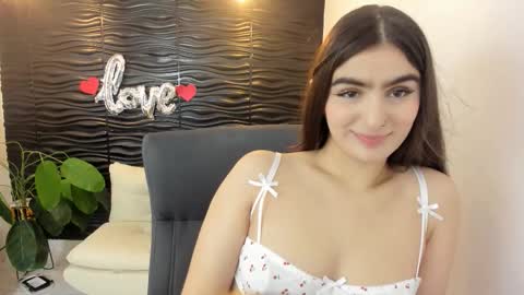 Skarlett online show from November 1, 2:21 pm