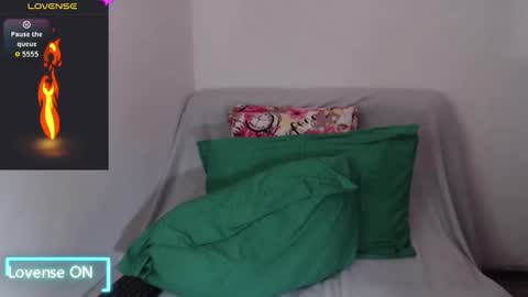 sofia  whitee online show from September 23, 7:06 am