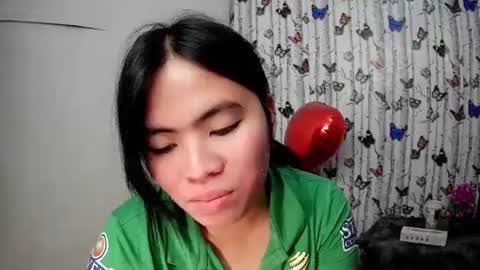 Snapshot of sofia_ava24 chatting on October 15, 8:28 am Sofia online show from October 15, 8:28 am