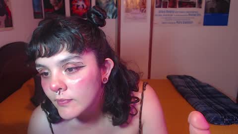 Snapshot of sofia_coolle chatting on February 26, 1:46 am Sofi online show from February 26, 1:46 am