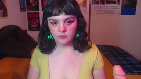 Snapshot of sofia_coolle chatting on February 24, 11:52 pm Sofi online show from February 24, 11:52 pm