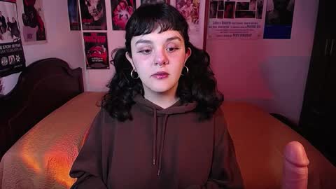 Snapshot of sofia_coolle chatting on October 12, 7:38 pm Sofi online show from October 12, 7:38 pm
