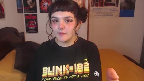 Snapshot of sofia_coolle chatting on December 28, 4:30 am Sofi online show from December 28, 4:30 am