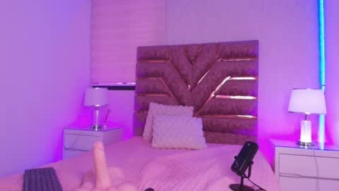 sofia gomes online show from April 26, 1:42 pm