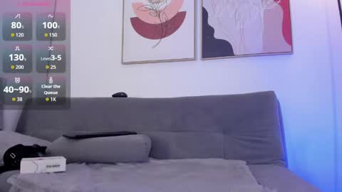 Sofia Jo                                                                                            IG sofisj023 online show from April 19, 3:17 am