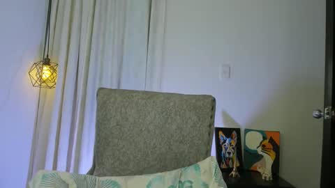 sofia_sorceress online show from April 23, 12:41 am