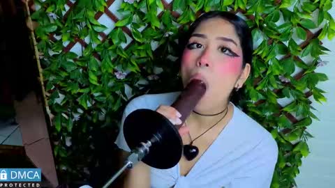 Sofia Sstone online show from March 4, 7:31 pm