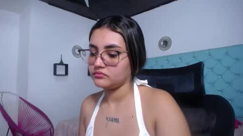 Sofia online show from April 26, 2:04 pm