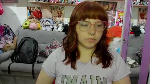 Snapshot of sofiacammy chatting on February 9, 11:46 pm Sofia online show from February 9, 11:46 pm