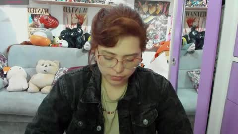 Snapshot of sofiacammy chatting on December 13, 11:17 pm Sofia online show from December 13, 11:17 pm
