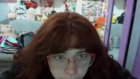 Snapshot of sofiacammy chatting on February 17, 9:54 pm Sofia online show from February 17, 9:54 pm