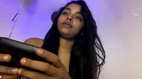 Snapshot of sofiacandy17 chatting on December 9, 9:39 am Danna Sofia online show from December 9, 9:39 am