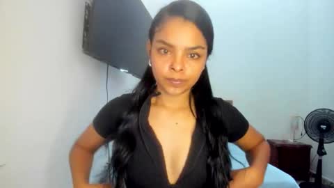 Danna Sofia online show from November 20, 3:24 pm