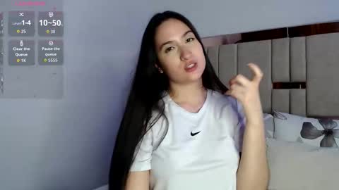 sofiaduque_26 online show from November 4, 11:10 pm